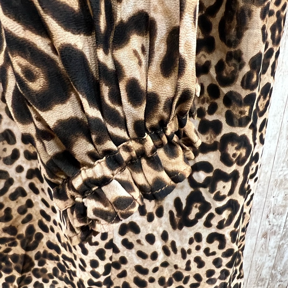 Joe‎ Tan and Brown Animal Print Tie Front Blouse - Picture 3 of 5